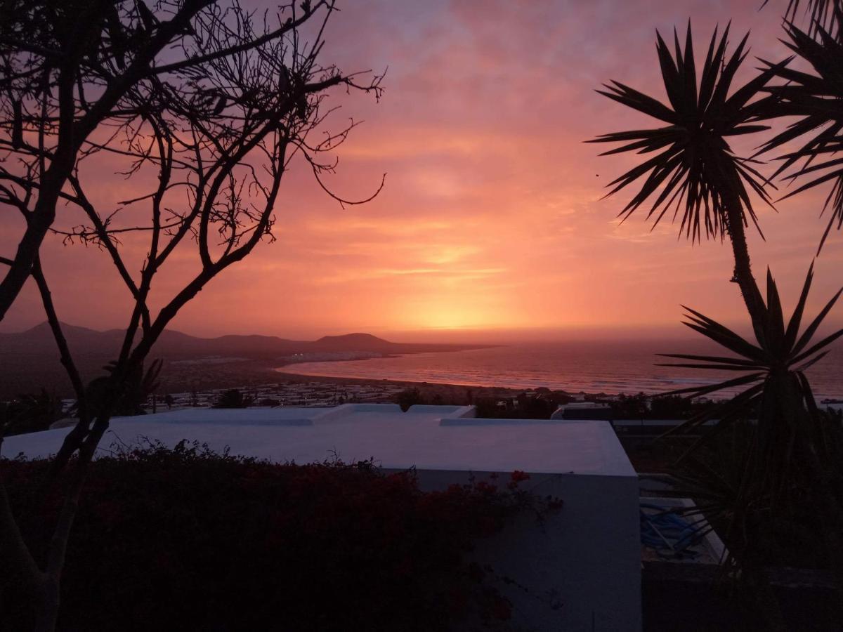 Beautiful Small Bungalow, Amazing Views And Garden Фамара Екстер'єр фото